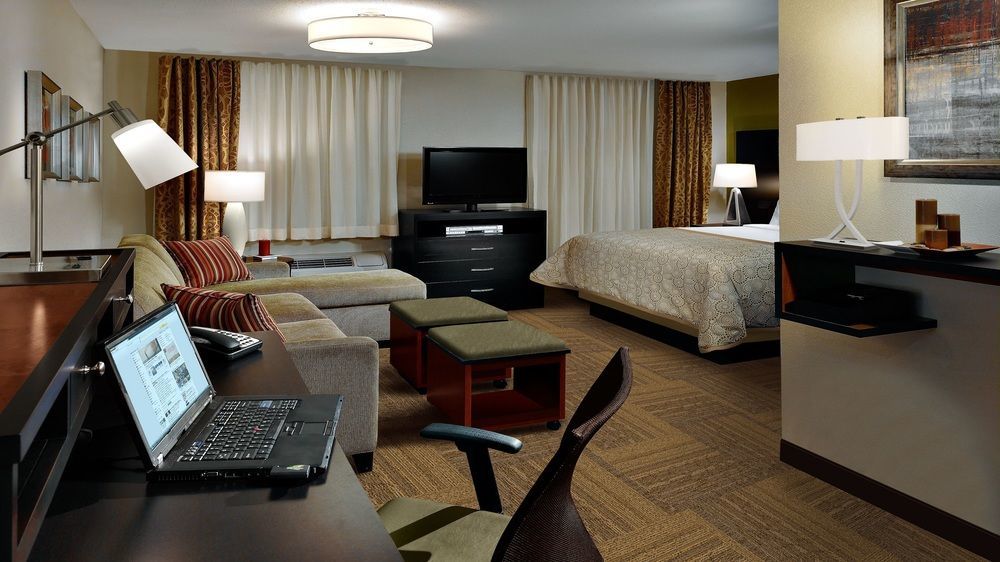 Staybridge Suites Corona South By Ihg Екстер'єр фото