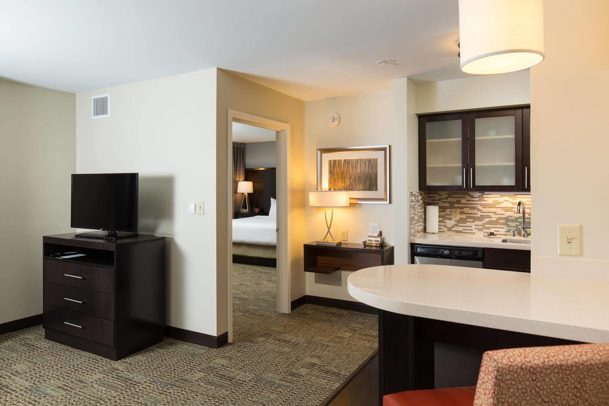 Staybridge Suites Corona South By Ihg Екстер'єр фото