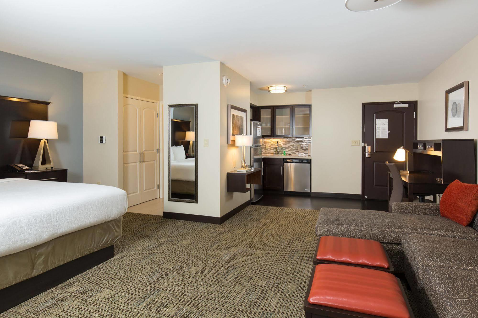 Staybridge Suites Corona South By Ihg Екстер'єр фото